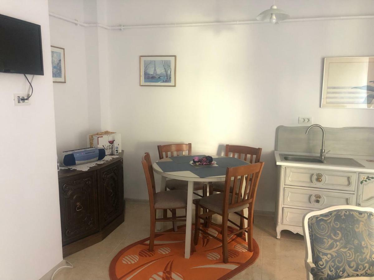 Apartament Adina Mamaia Exteriör bild